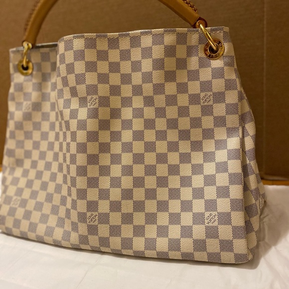 Louis Vuitton
Artsy Handbag Damier MM - Picture 3 of 7